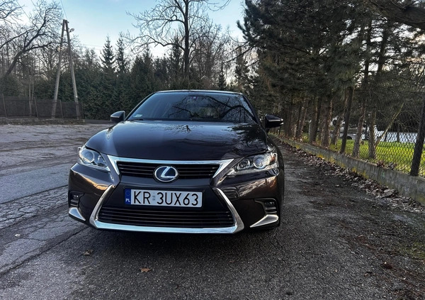 Lexus CT cena 52900 przebieg: 153000, rok produkcji 2012 z Kraków małe 379